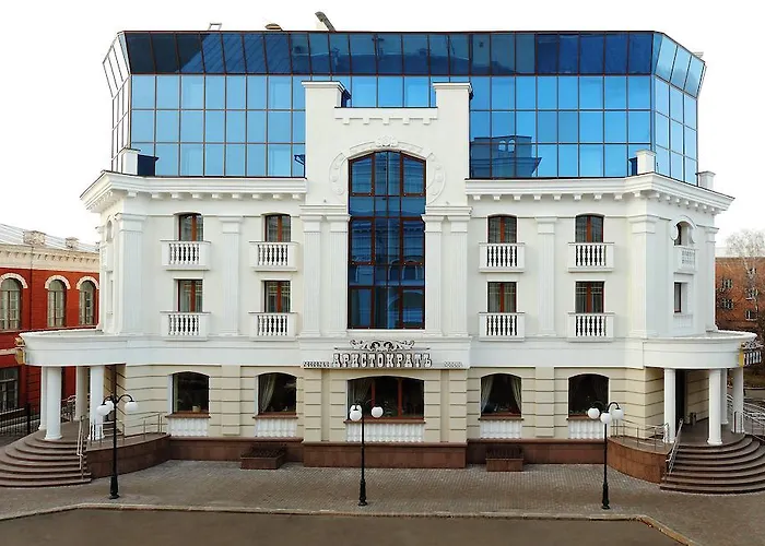 Hotel Aristokrat Полтава